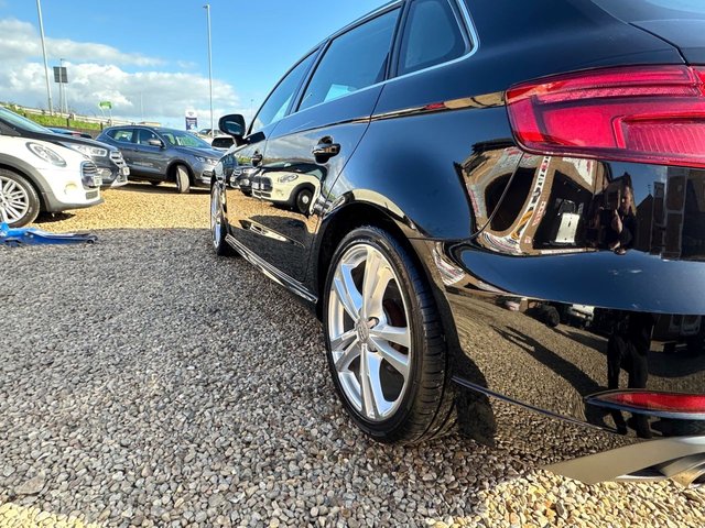 2016 Audi A3 2L S Line 5dr - Photo 8