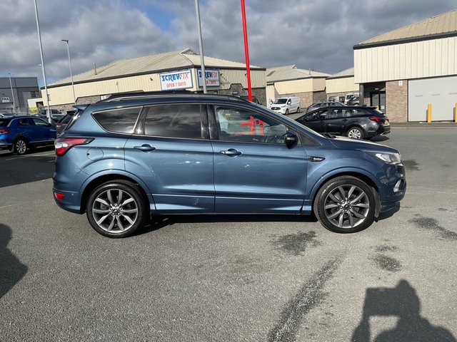 2019 FORD KUGA - Photo 4