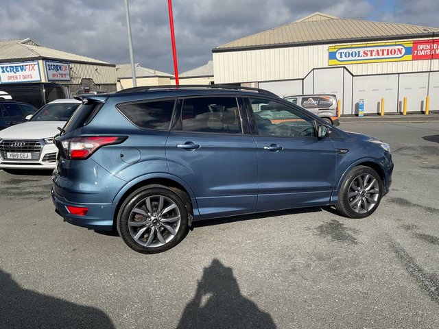 2019 FORD KUGA - Photo 11