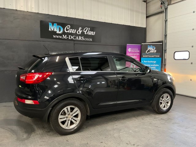 2010 KIA SPORTAGE 1.6 GDi EcoDynamics 1 SUV 5dr Petrol Manual 2WD Euro 5 (s/s) (133 bhp) - Photo 6