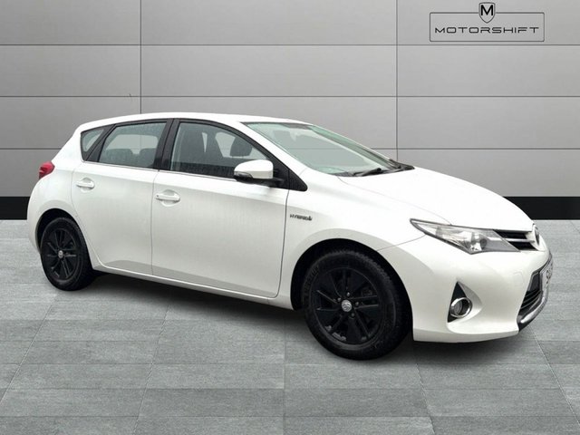 2014 TOYOTA AURIS