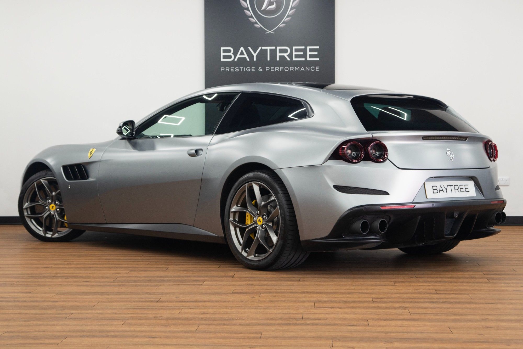 USED 2019 55 FERRARI GTC4Lusso 3.9T V8 Coupe 2dr Petrol F1 DCT Euro 6 (s/s) (610 ps) 