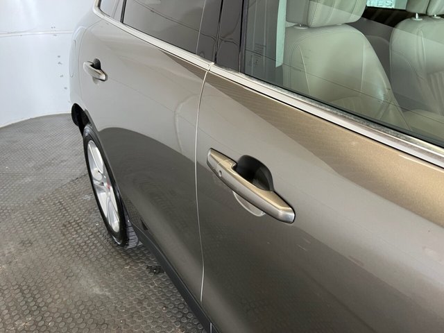 2018 Jaguar F-Pace 2L Portfolio 5dr - Photo 11