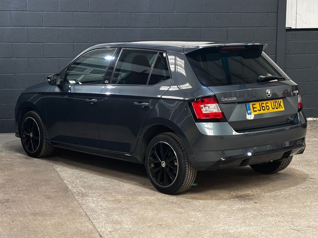 2017 SKODA FABIA - Photo 7