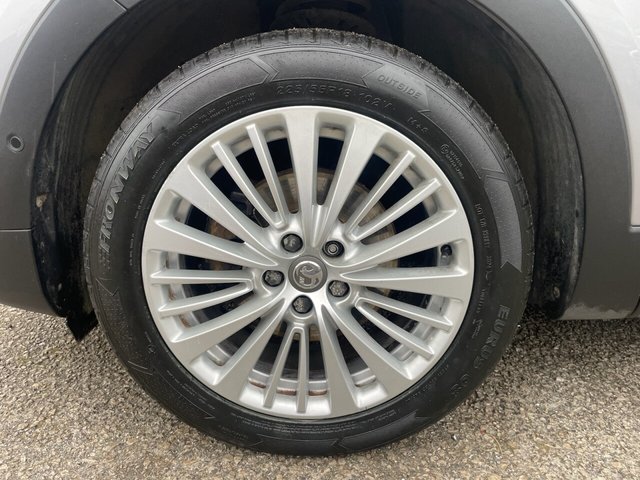 2018 Vauxhall Grandland X 1.2L Sport Nav 5dr - Photo 12