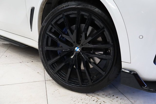 2020 BMW X5 - Photo 6