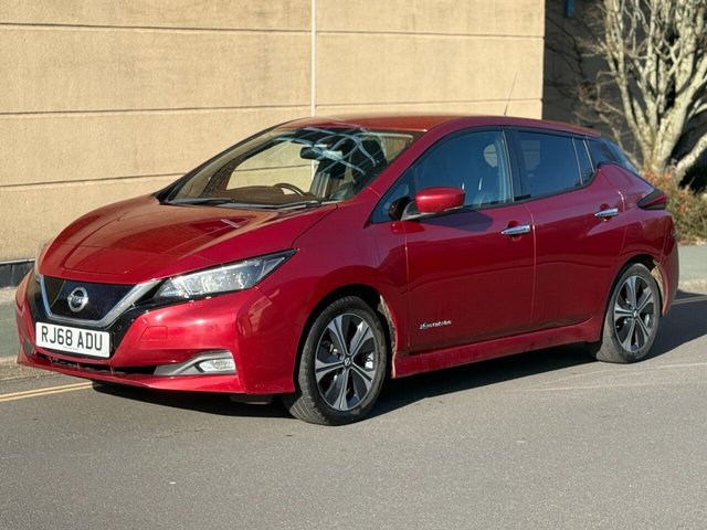 2018 NISSAN LEAF - Photo 2