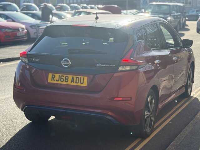 2018 NISSAN LEAF - Photo 6