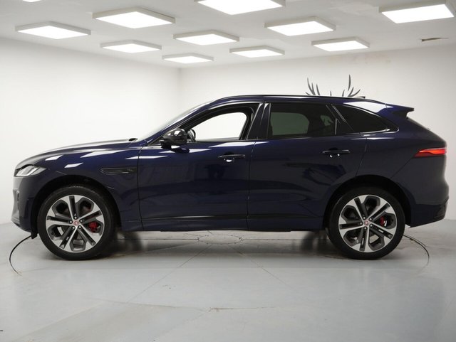 2022 JAGUAR F-PACE - Photo 11