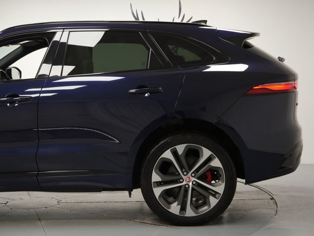 2022 JAGUAR F-PACE - Photo 12