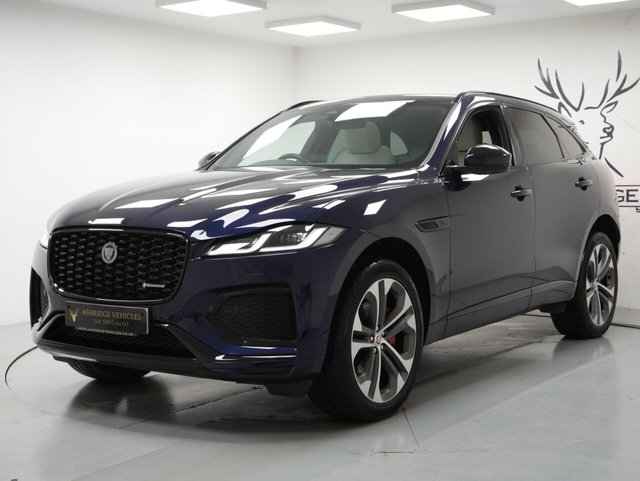 2022 JAGUAR F-PACE - Photo 3