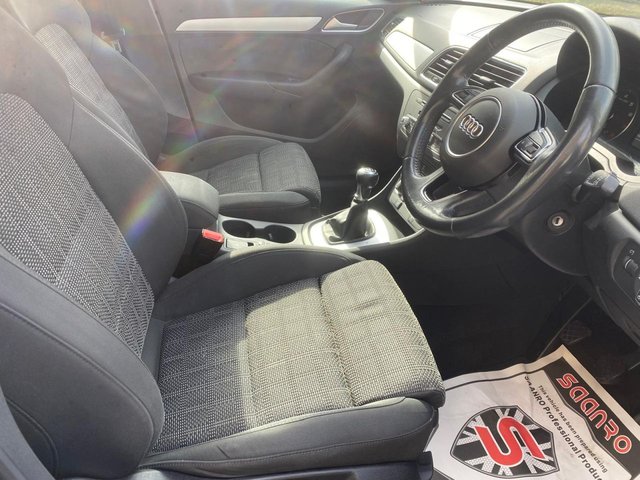 2017 AUDI Q3 - Photo 8