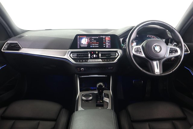 2021 BMW 3 Series - Photo 12