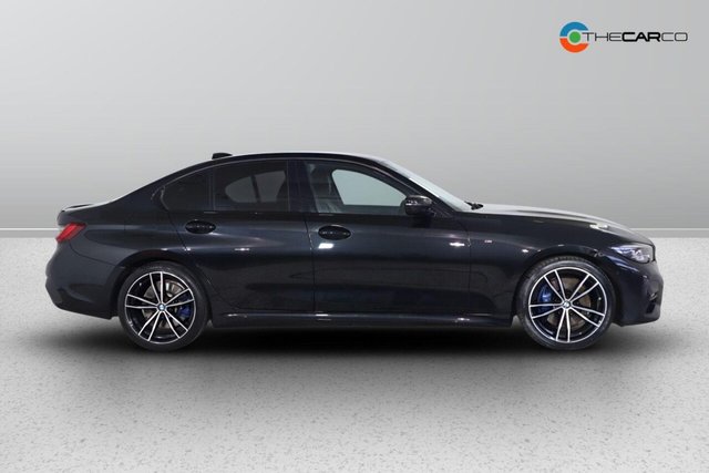 2021 BMW 3 Series - Photo 9