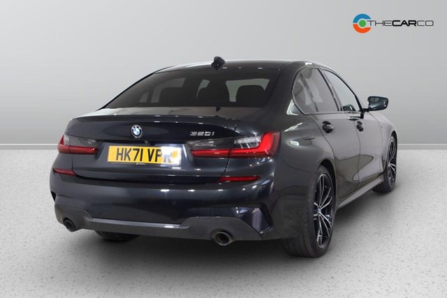2021 BMW 3 Series - Photo 10