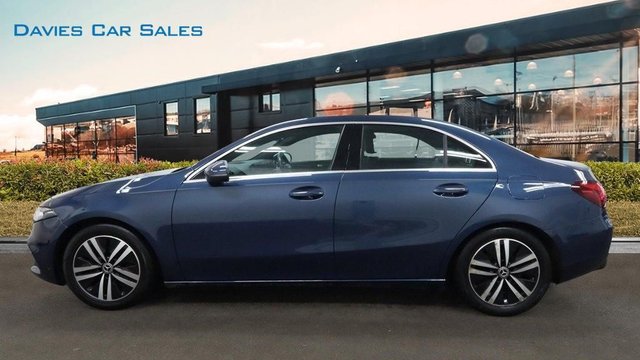 2022 Mercedes-Benz A-Class 1.3L Sport 4dr - Photo 5