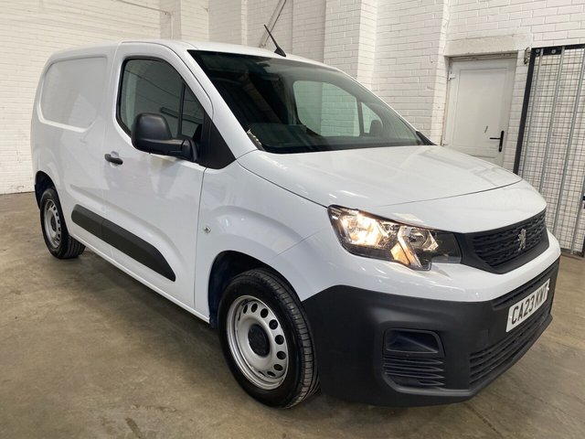 View our PEUGEOT PARTNER