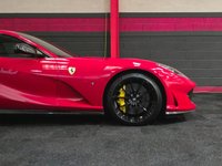 USED 2018 68 FERRARI 812 SUPERFAST 6.5 V12 Coupe 2dr Petrol F1 DCT Euro 6 (s/s) (800 ps) RED AND BLACK