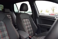 USED 2018 18 VOLKSWAGEN GOLF 2.0 TSI GTI Hatchback 5dr Petrol DSG Euro 6 (s/s) (230 ps) AERO KIT / CAMERA / FULL HIST