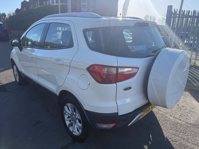 2015 FORD ECOSPORT - Photo 5