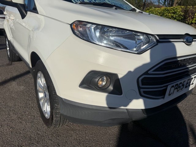 2015 FORD ECOSPORT - Photo 9
