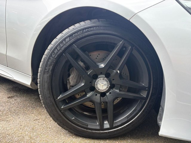 2015 Mercedes-Benz E-CLASS - Photo 3