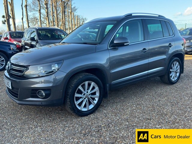 2013 VOLKSWAGEN TIGUAN 2.0 TDI BlueMotion Tech SE SUV 5dr Diesel DSG 4WD Euro 5 (s/s) (140 ps) - Photo 3