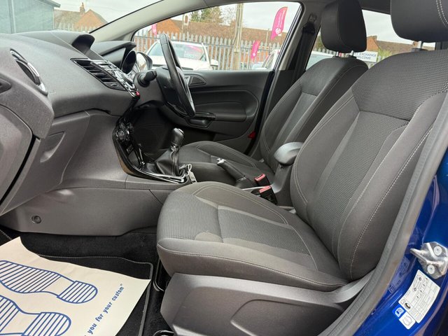 2016 FORD FIESTA 1.0T EcoBoost Titanium Euro 6 (s/s) 5dr - Photo 7