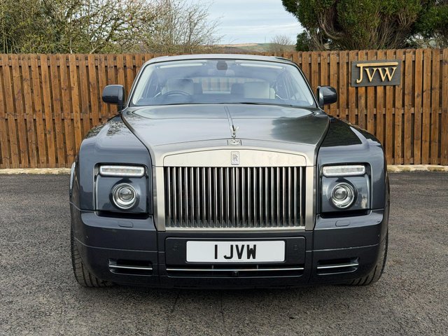 View our ROLLS-ROYCE PHANTOM