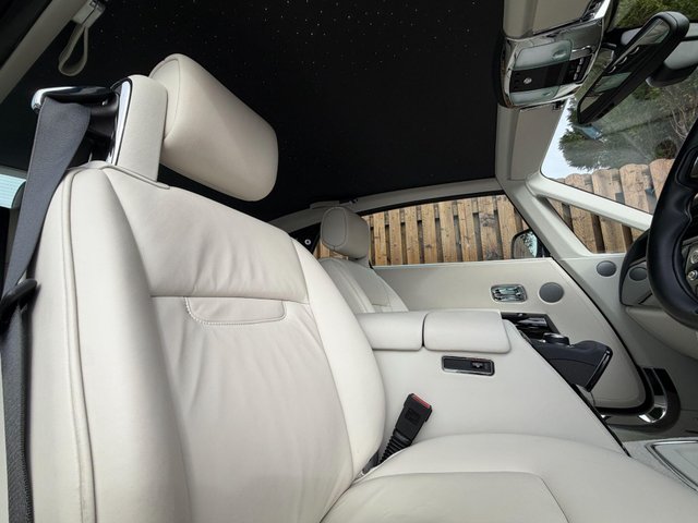 View our ROLLS-ROYCE PHANTOM