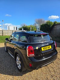 USED 2019 19 MINI COUNTRYMAN 1.5 7.6kWh GPF Cooper SE SUV 5dr Petrol Plug-in Hybrid Auto ALL4 Euro 6 (s/s) (224 ps) 