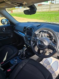 USED 2019 19 MINI COUNTRYMAN 1.5 7.6kWh GPF Cooper SE SUV 5dr Petrol Plug-in Hybrid Auto ALL4 Euro 6 (s/s) (224 ps) 