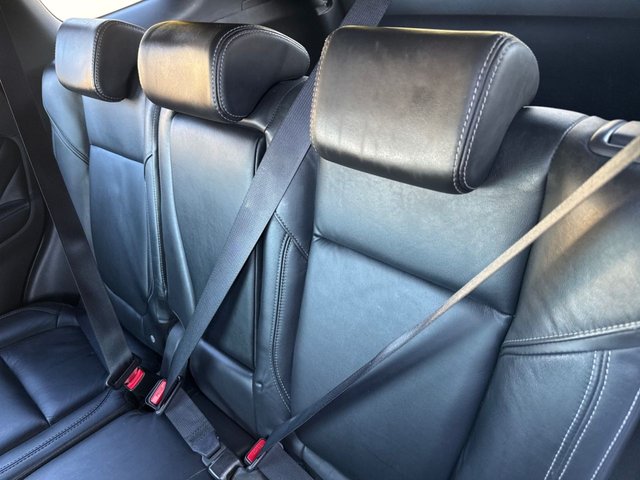 2019 MITSUBISHI OUTLANDER - Photo 12