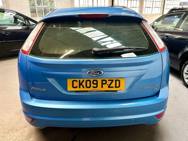 2009 FORD FOCUS 1.6 Titanium Hatchback 5dr Petrol Manual (159 g/km, 99 bhp) - Photo 9