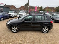 USED 2009 59 VOLKSWAGEN TIGUAN 2.0 TDI Escape 4WD Euro 5 5dr SATNAV+LEATHER+P-CAMERA