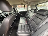 USED 2009 59 VOLKSWAGEN TIGUAN 2.0 TDI Escape 4WD Euro 5 5dr SATNAV+LEATHER+P-CAMERA