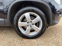 USED 2009 59 VOLKSWAGEN TIGUAN 2.0 TDI Escape 4WD Euro 5 5dr SATNAV+LEATHER+P-CAMERA
