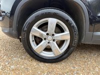 USED 2009 59 VOLKSWAGEN TIGUAN 2.0 TDI Escape 4WD Euro 5 5dr SATNAV+LEATHER+P-CAMERA