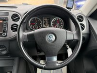 USED 2009 59 VOLKSWAGEN TIGUAN 2.0 TDI Escape 4WD Euro 5 5dr SATNAV+LEATHER+P-CAMERA