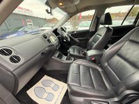 USED 2009 59 VOLKSWAGEN TIGUAN 2.0 TDI Escape 4WD Euro 5 5dr SATNAV+LEATHER+P-CAMERA