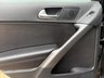 USED 2009 59 VOLKSWAGEN TIGUAN 2.0 TDI Escape 4WD Euro 5 5dr SATNAV+LEATHER+P-CAMERA
