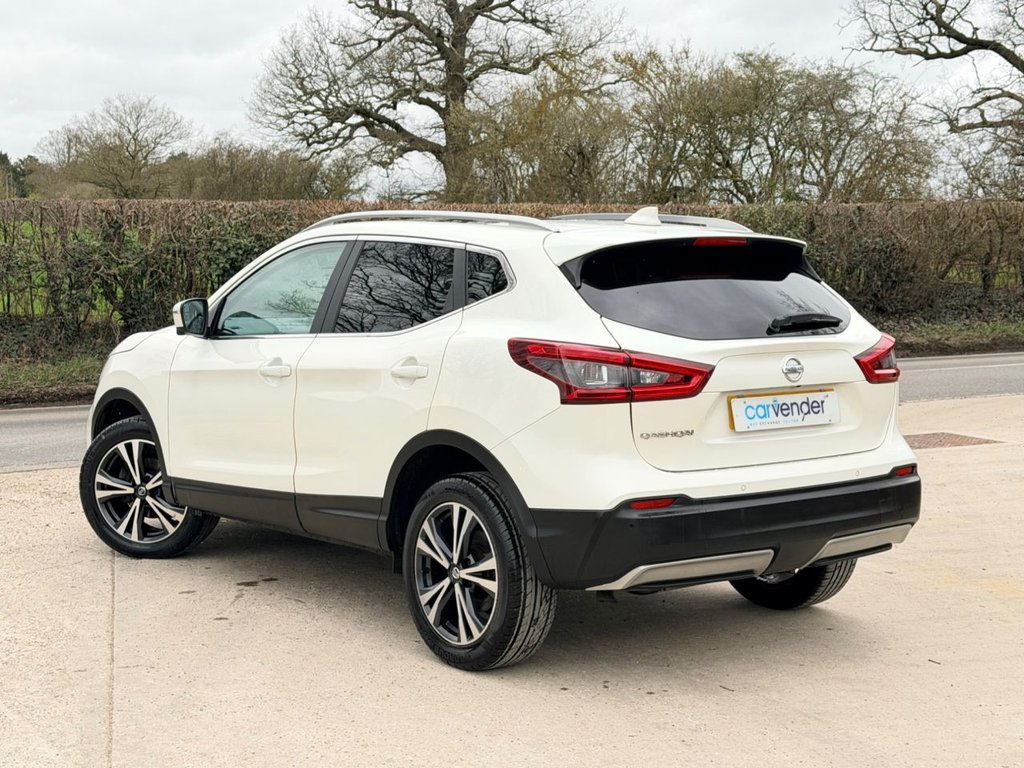 USED 2020 69 NISSAN QASHQAI 1.3 DIG-T N-Connecta SUV 5dr Petrol Manual Euro 6 (s/s) (140 ps) 5 Services|Roof|SatNav|360 View Camera|R.F Sensors|