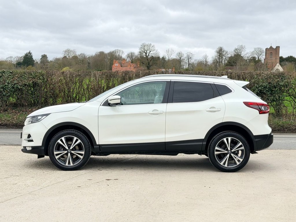 USED 2020 69 NISSAN QASHQAI 1.3 DIG-T N-Connecta SUV 5dr Petrol Manual Euro 6 (s/s) (140 ps) 5 Services|Roof|SatNav|360 View Camera|R.F Sensors|