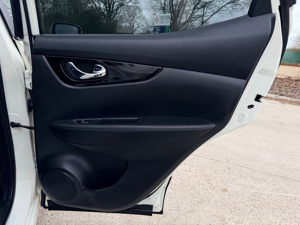 USED 2020 69 NISSAN QASHQAI 1.3 DIG-T N-Connecta SUV 5dr Petrol Manual Euro 6 (s/s) (140 ps) 5 Services|Roof|SatNav|360 View Camera|R.F Sensors|