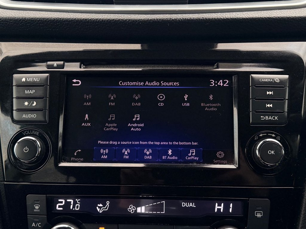 USED 2020 69 NISSAN QASHQAI 1.3 DIG-T N-Connecta SUV 5dr Petrol Manual Euro 6 (s/s) (140 ps) 5 Services|Roof|SatNav|360 View Camera|R.F Sensors|