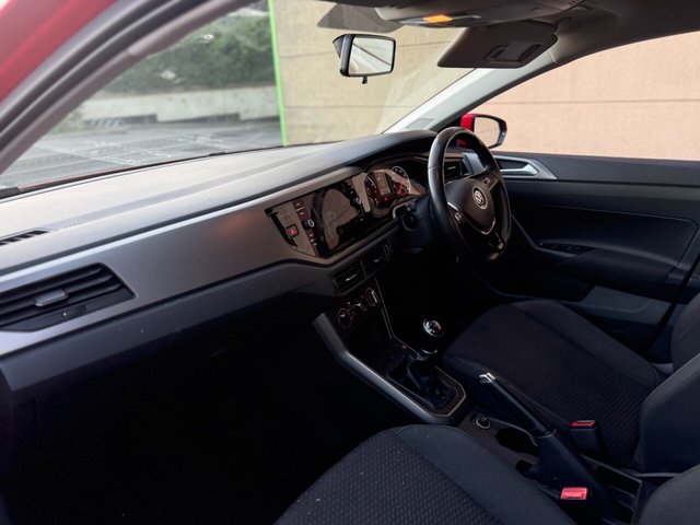 2018 VOLKSWAGEN POLO - Photo 9