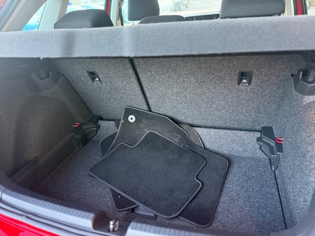 2018 VOLKSWAGEN POLO - Photo 11