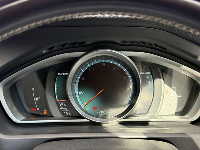 2016 Volvo V40 - Photo 8