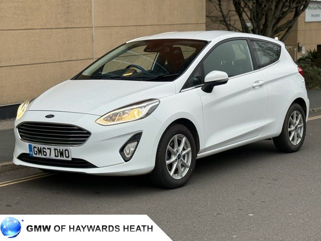 2018 FORD FIESTA - Photo 2