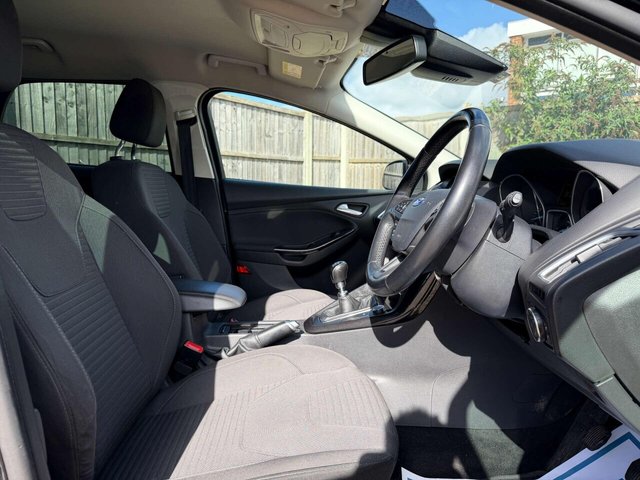 2018 Ford Focus - Photo 5